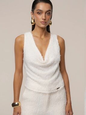 NWT JLUXLABEL CREAM SOFT TALK KNIT TOP - SIZE XS